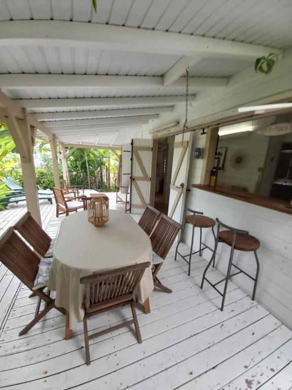 Bungalow Vanille Sainte-Anne  Extérieur photo